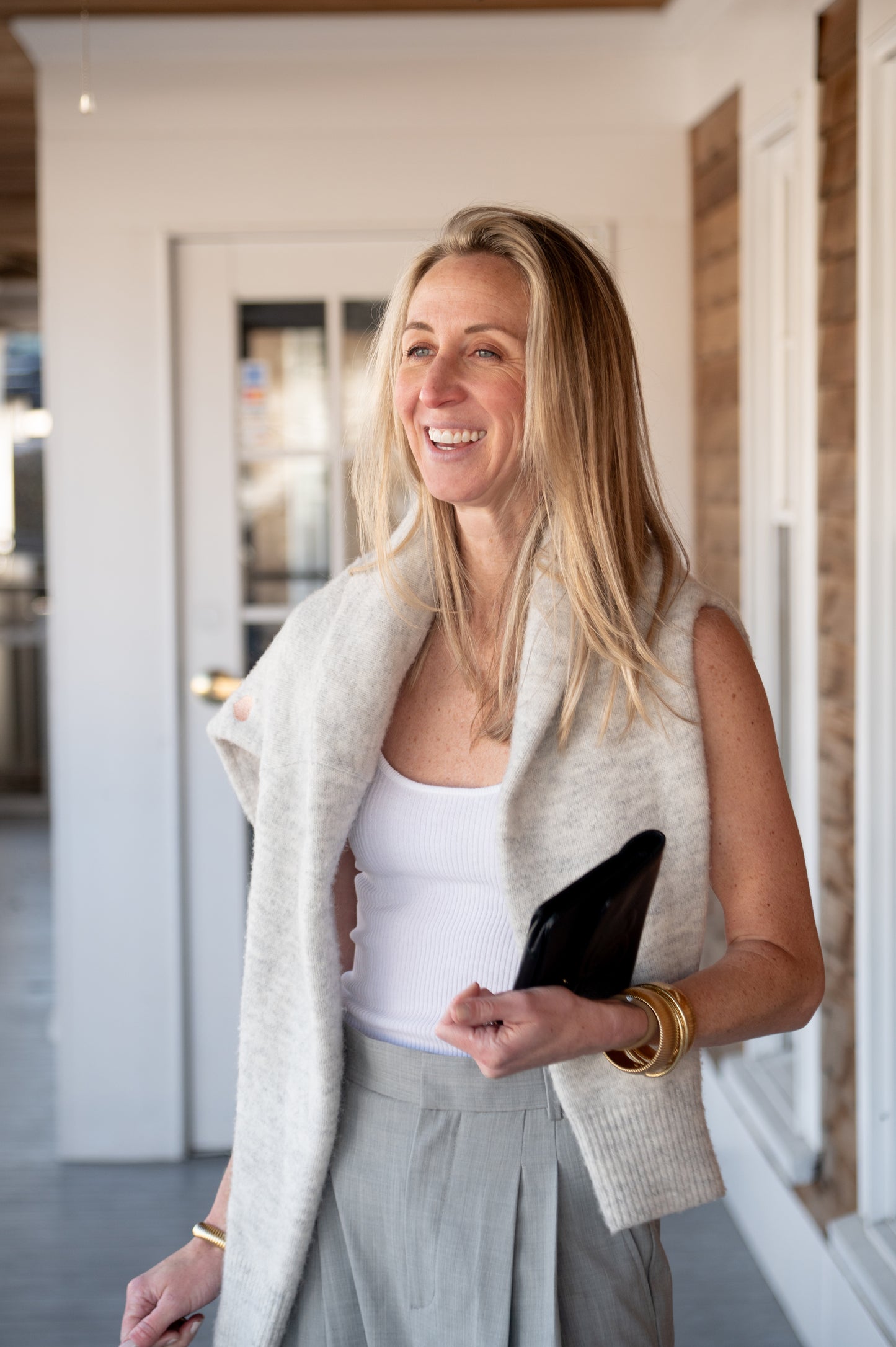 Wool-Alpaca Crewneck Sweater – Dusty Oatmeal | Reunion Edition