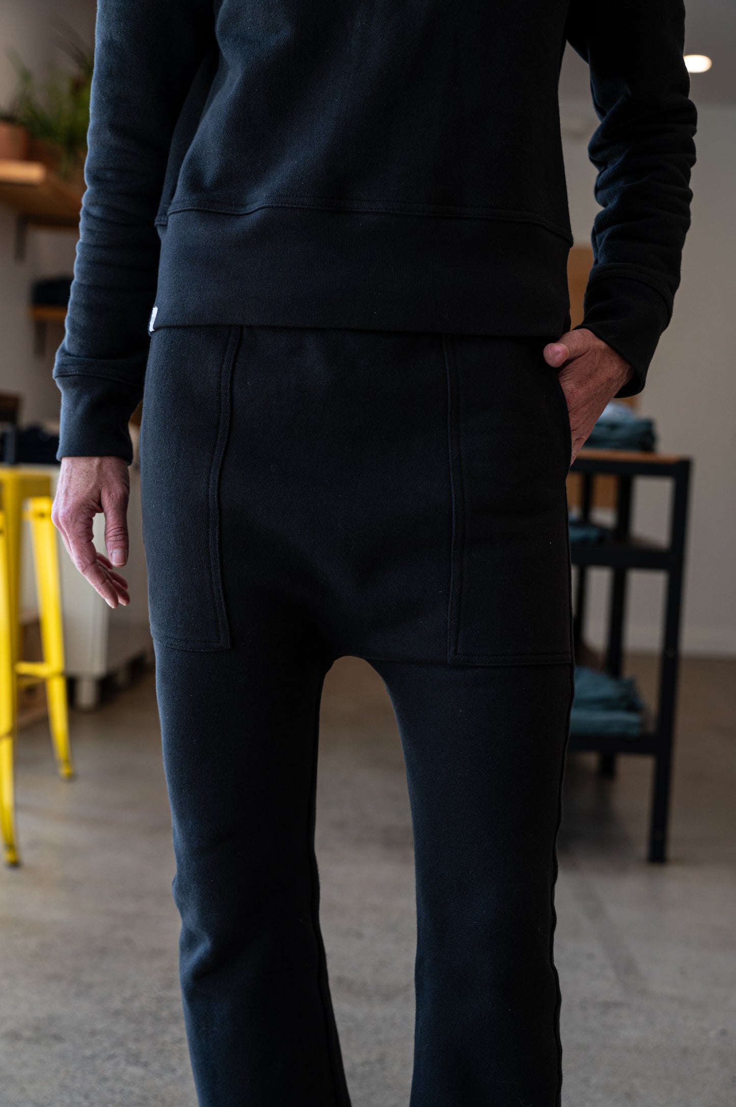 Collared Sweatshirt in Jet Black